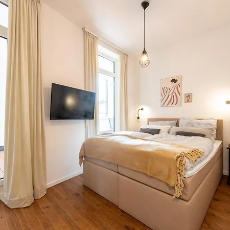 Sevenhills - Mit Privater Sauna, Balkon Und 3 Kingsize-zimmern, Bahnhofsnah بامبرج